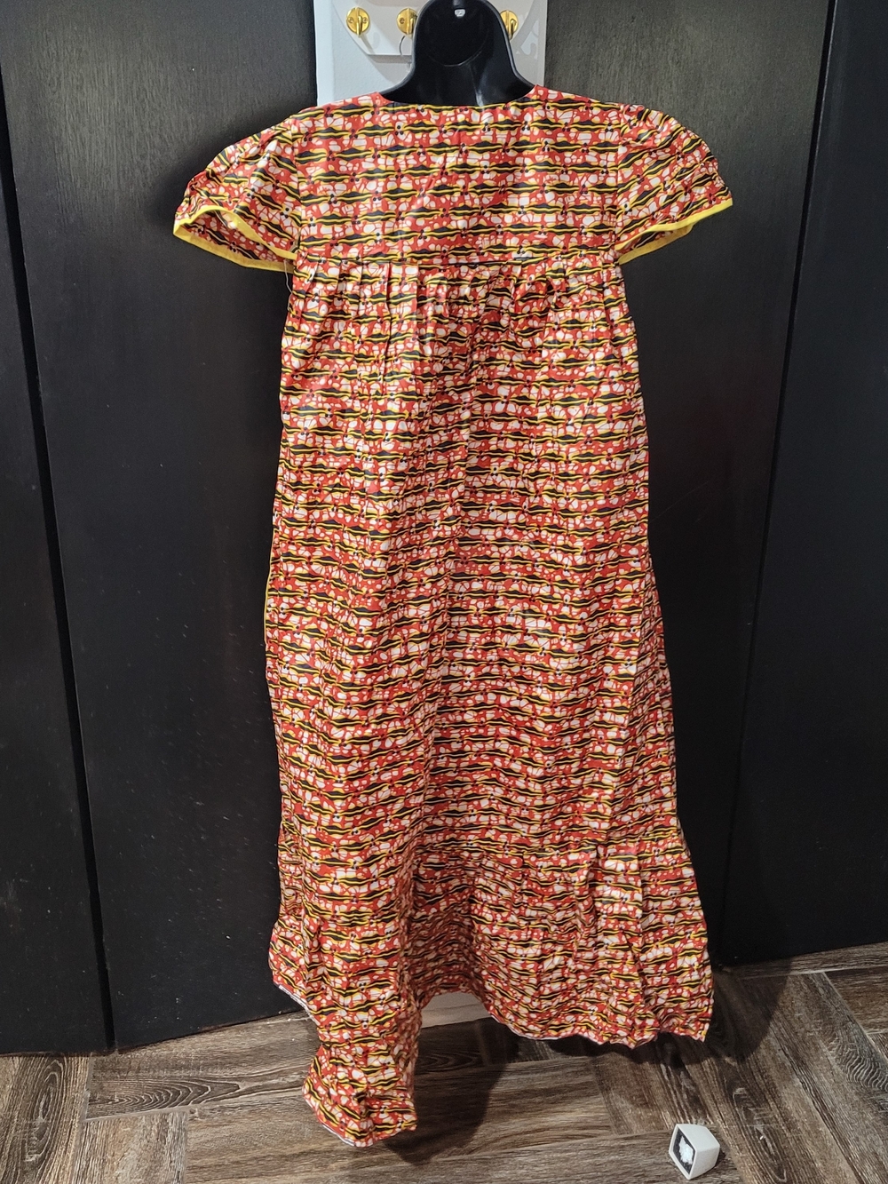 Girls Yellow-Trimmed Printed Cotton Dress - Picture 2 of 2